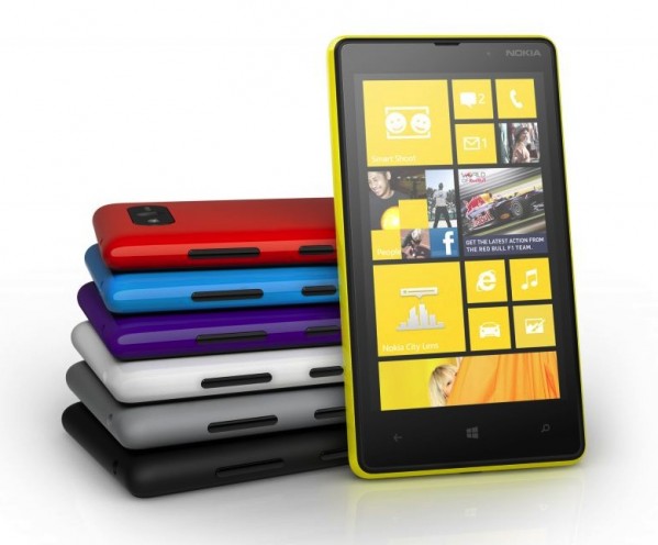 Nokia Lumia 820