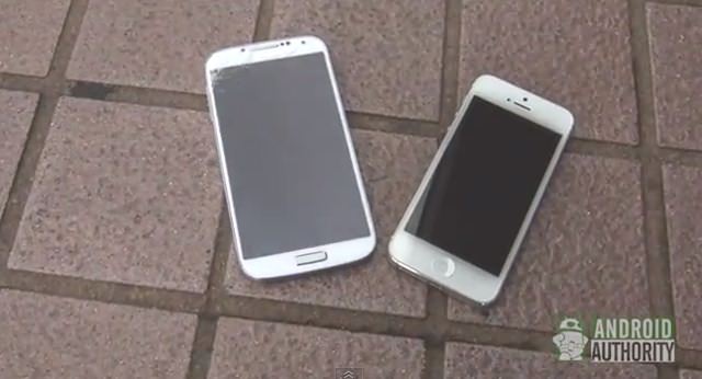 iPhone vs Galaxy S4