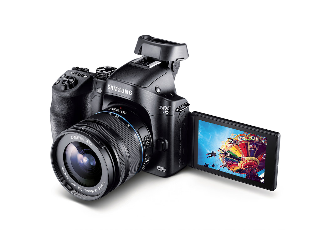 Samsung presenta la cámara NX30 – #CES2014