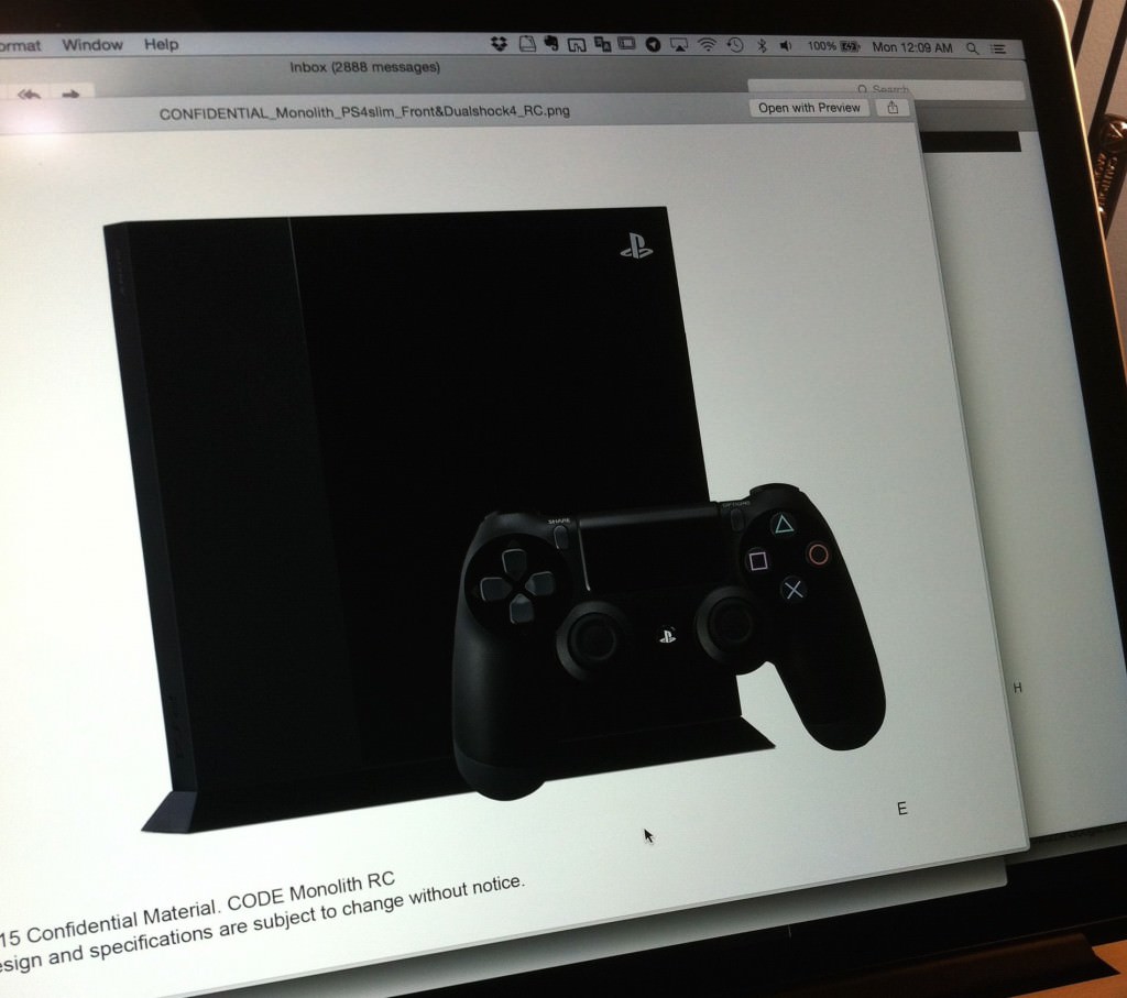 PS4 Slim  1