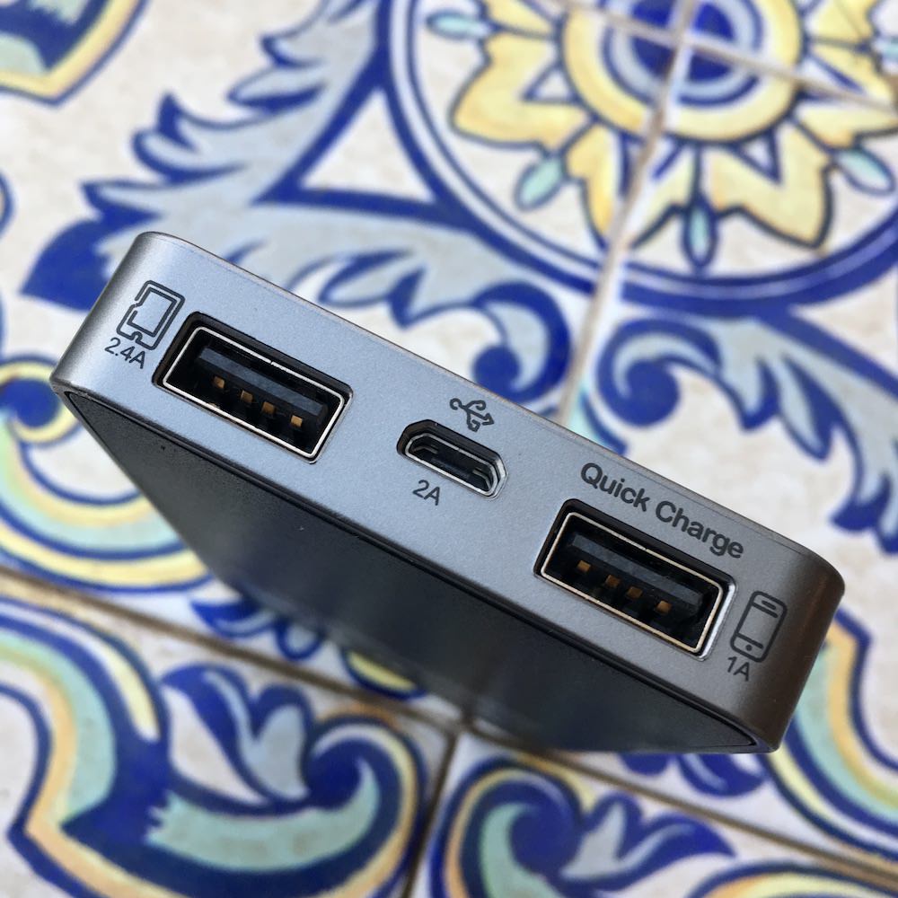 2-apc-mobile-power-pack
