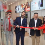Huawei y Claro tienda