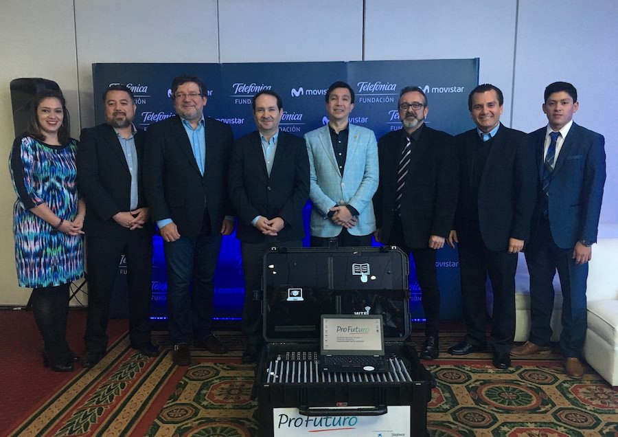 Fundación Telefónica hace entrega de 300 Maletas ProFuturo para mejorar la educación del país