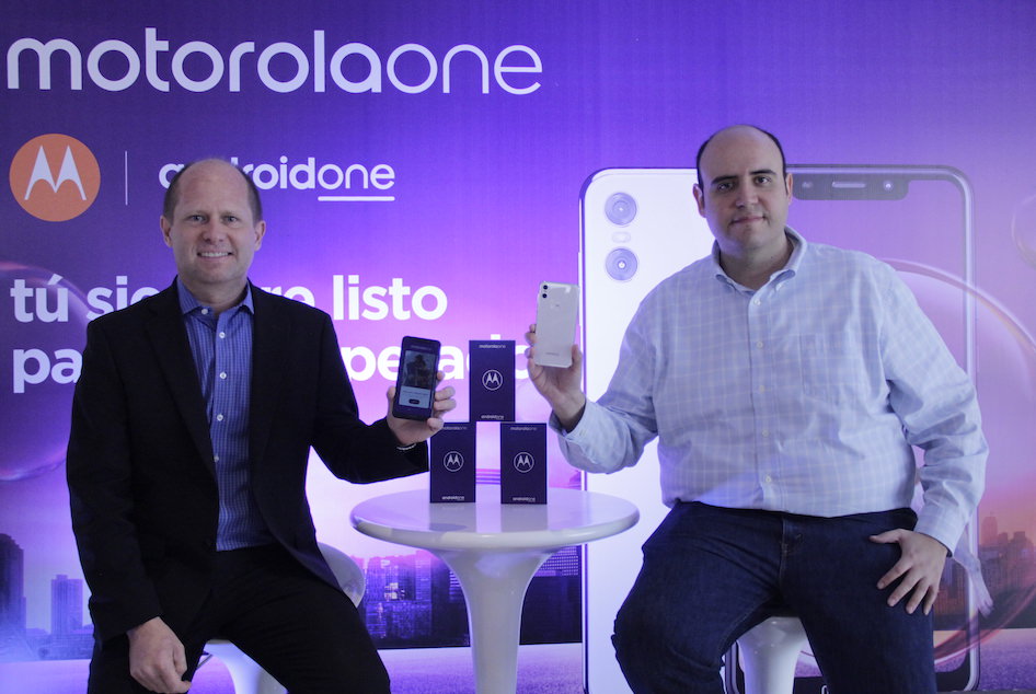 Motorola One llega a Guatemala